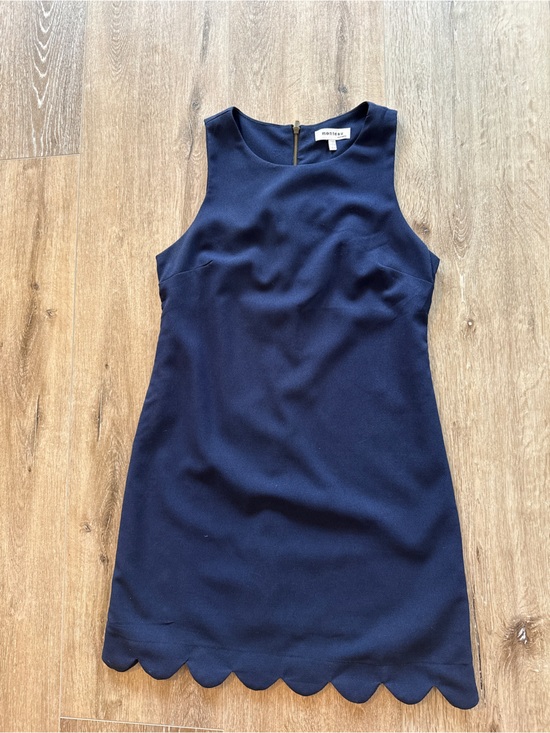 Monteau Dresses & Skirts - Monteau Navy Sleeveless Scalloped-Hem Midi Dress